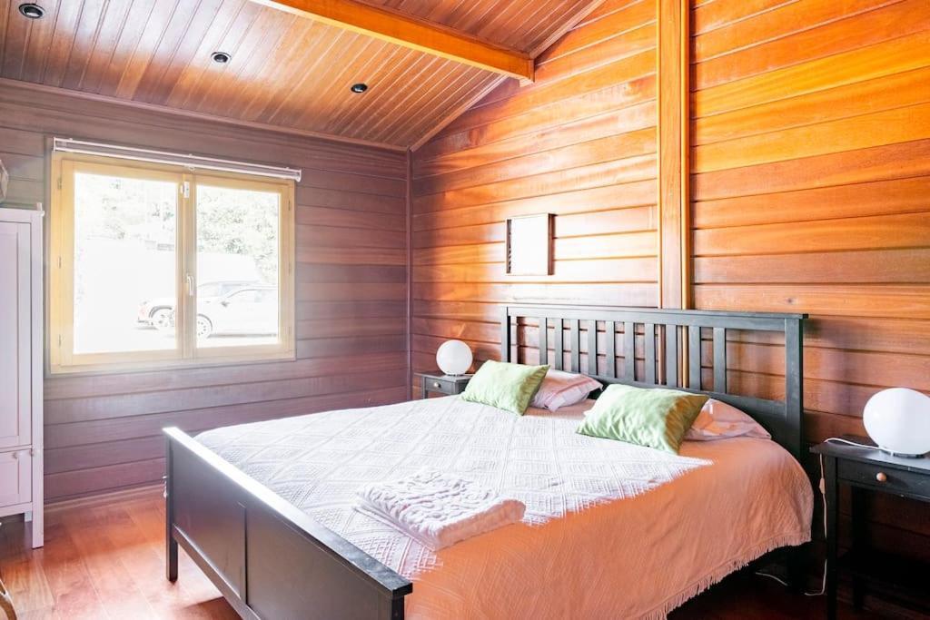 Wooden House Villa Minde Bagian luar foto