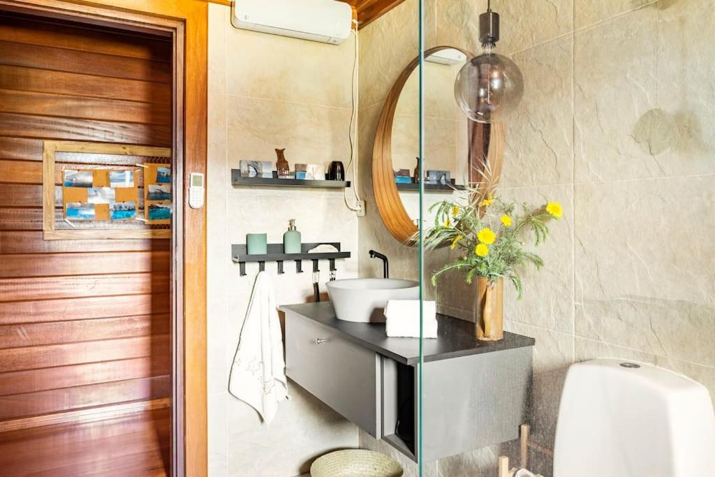 Wooden House Villa Minde Bagian luar foto