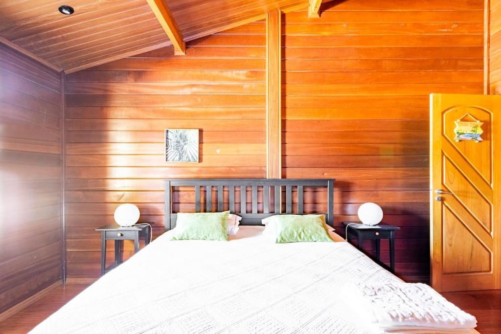 Wooden House Villa Minde Bagian luar foto